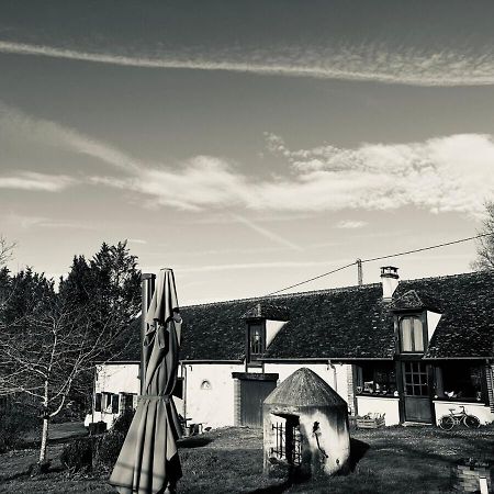 Une Pause S'Impose ;) Mery-sur-Cher Exterior photo
